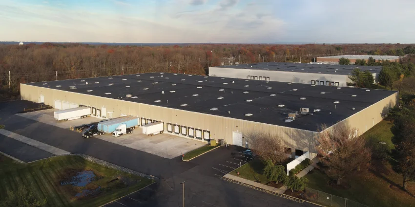 2 South Middlesex Avenue — Lease in Monroe Township, NJ, photo 1 of 1