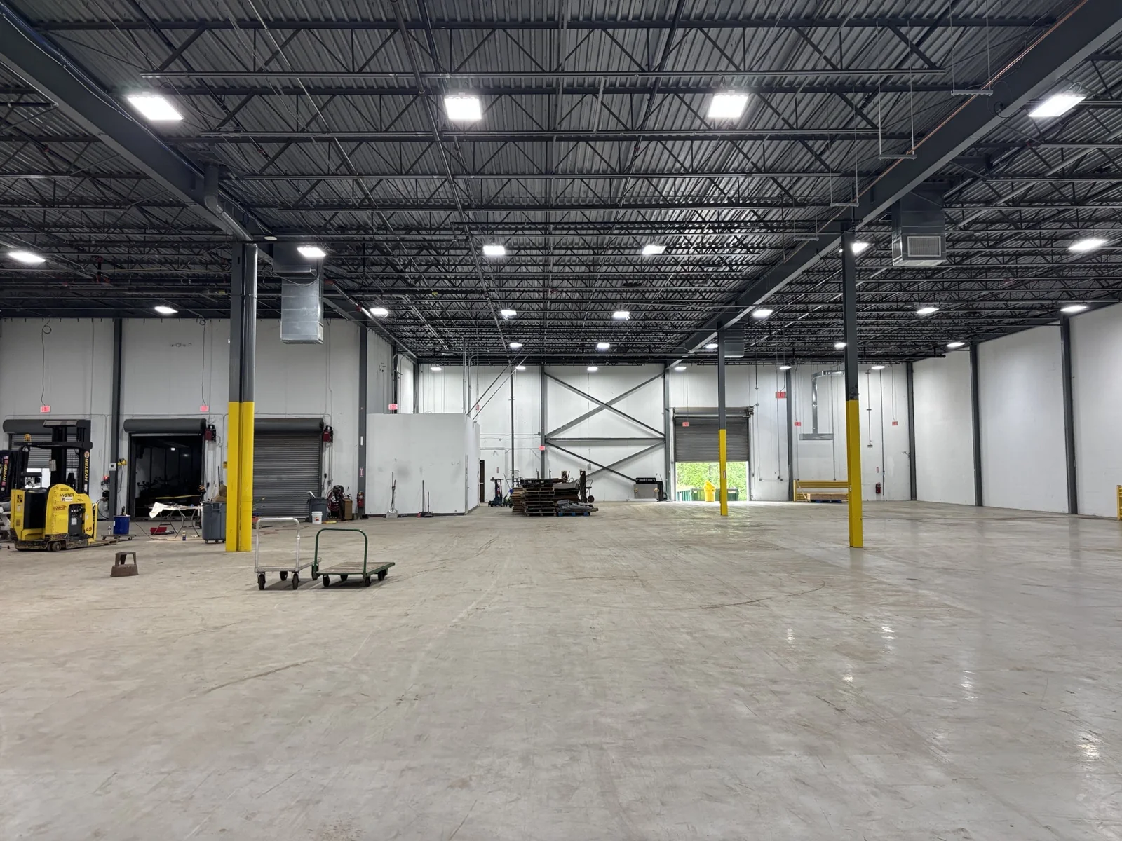 Industrial in Somerset, NJ — Lease in Somerset, NJ, photo 1 of 5