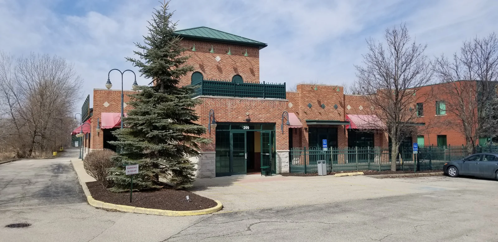 209 Front Street