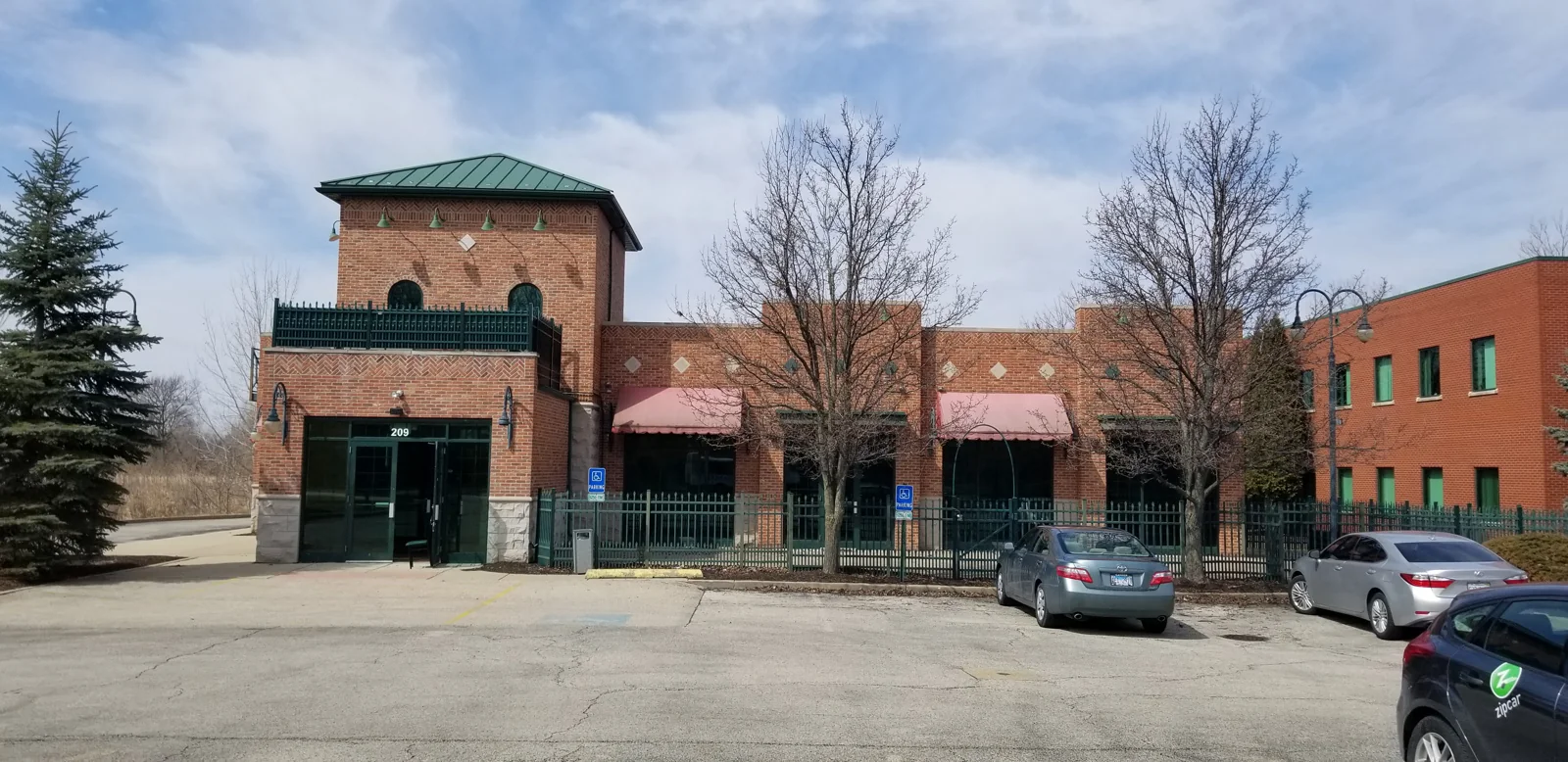 209 Front Street — Sale in Mchenry, IL, photo 2 of 3