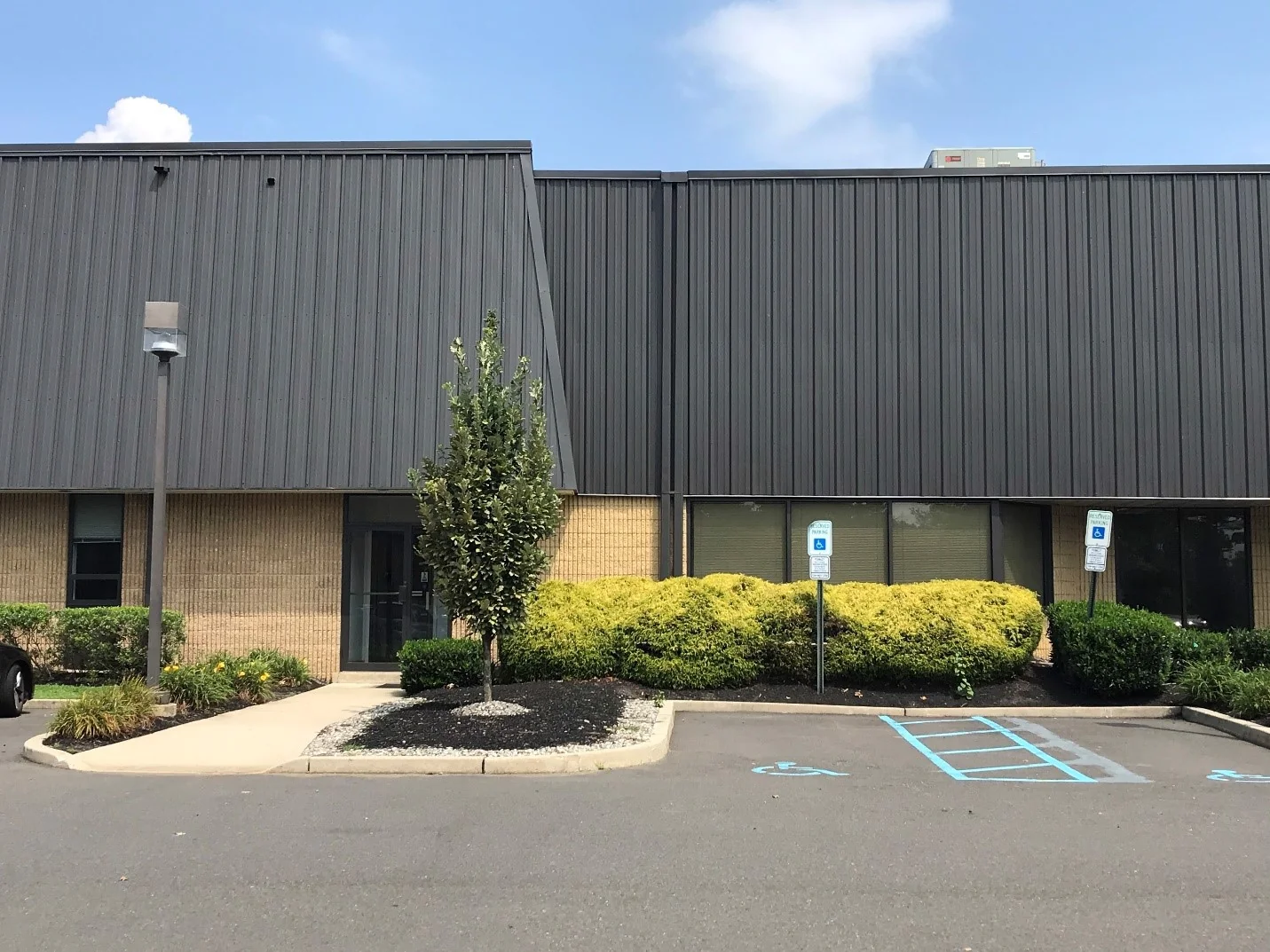 Industrial in Mount Laurel Township, NJ — Lease in Mount Laurel Township, NJ, photo 3 of 4