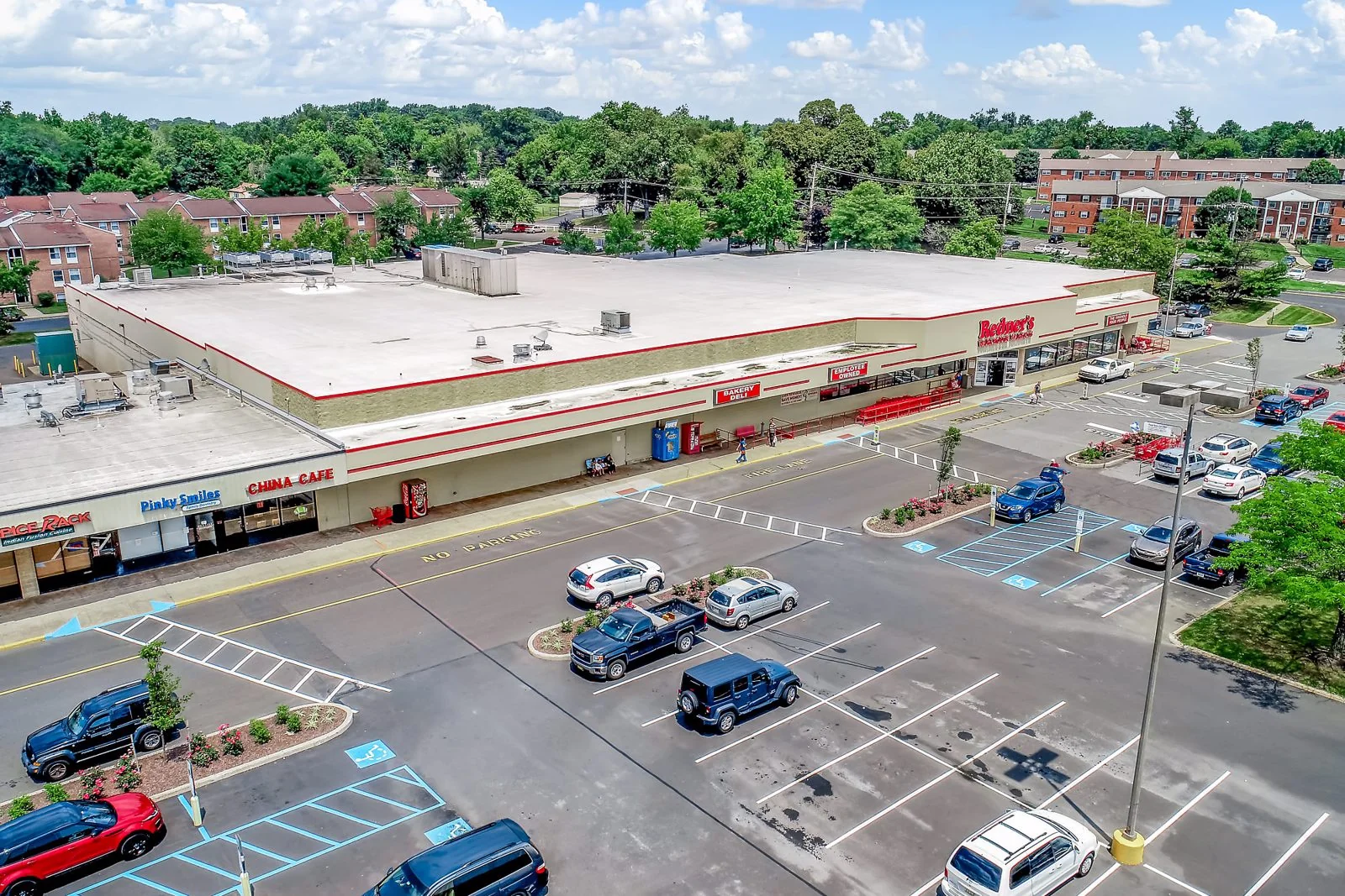 Bensalem Square Shopping Center — Lease in Bensalem, PA, photo 1 of 2