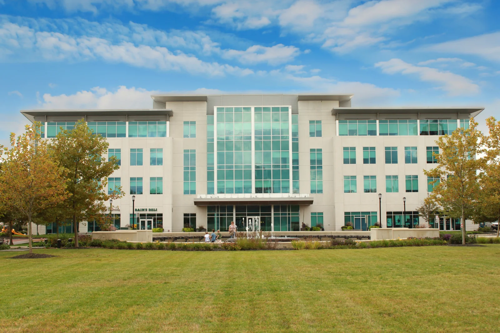 Ferry Terminal Building — Lease in Camden, NJ, photo 1 of 1