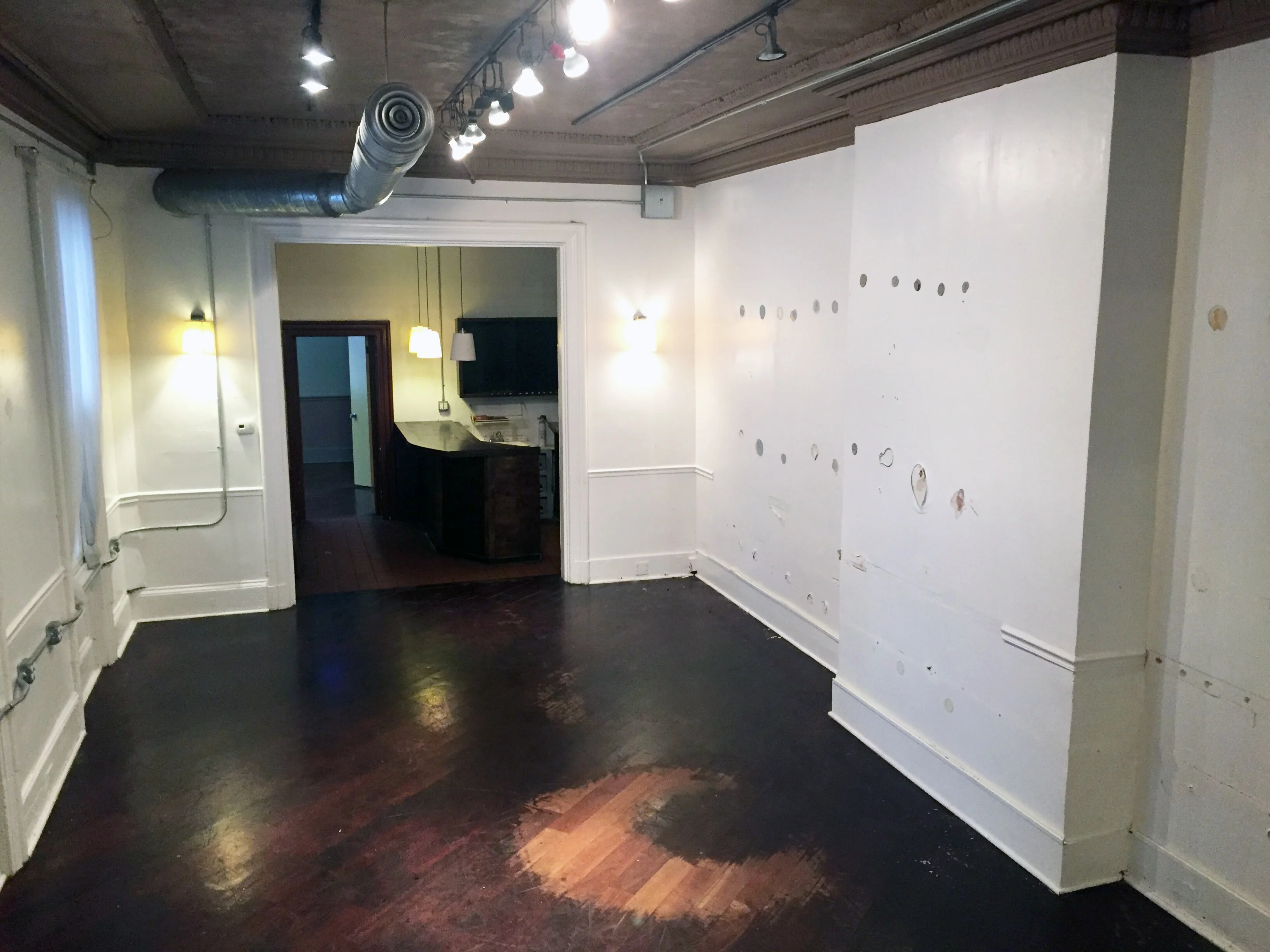 128 S 19th Street — Lease in Philadelphia, PA, photo 3 of 6