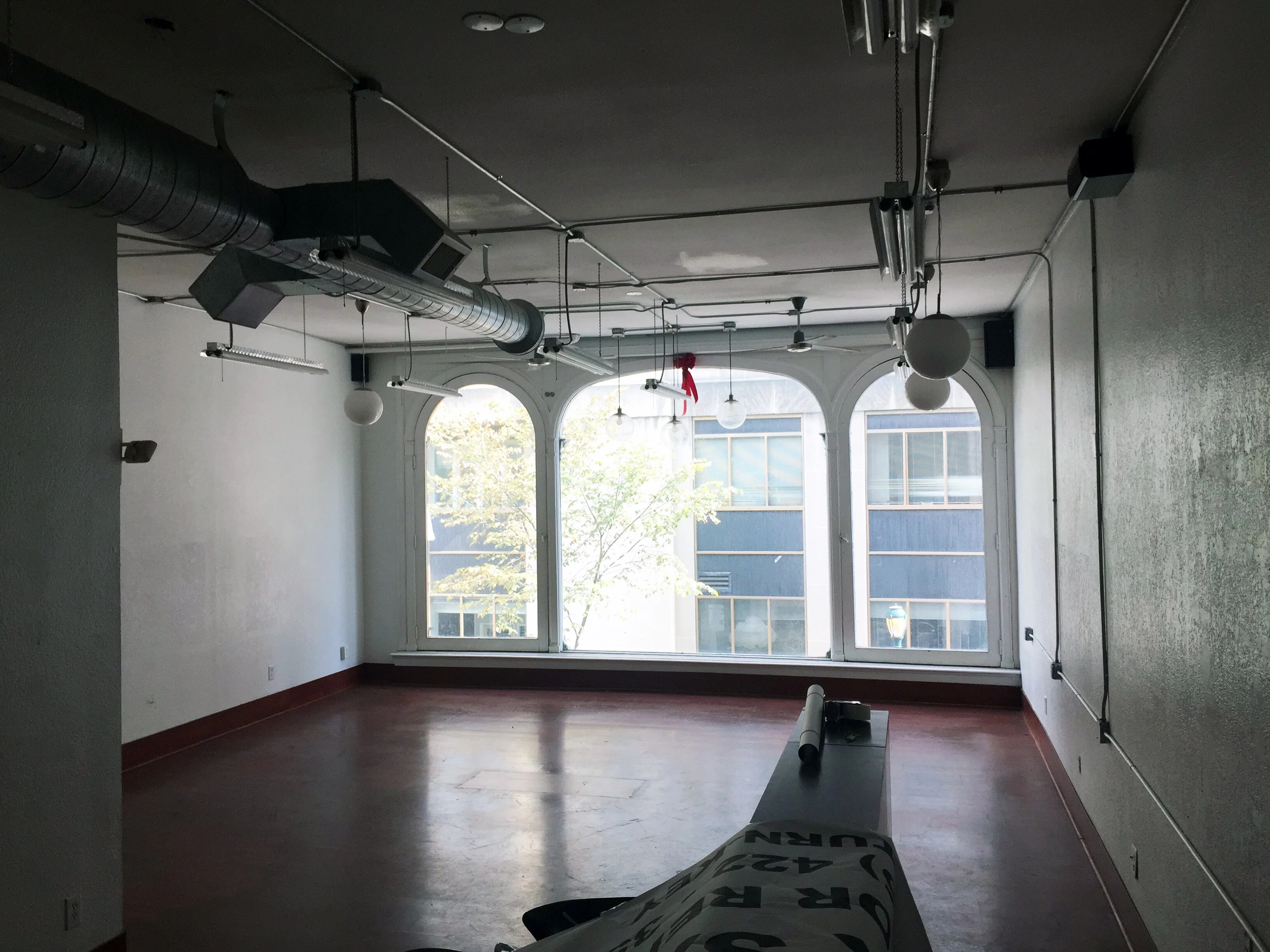 128 S 19th Street — Lease in Philadelphia, PA, photo 4 of 6