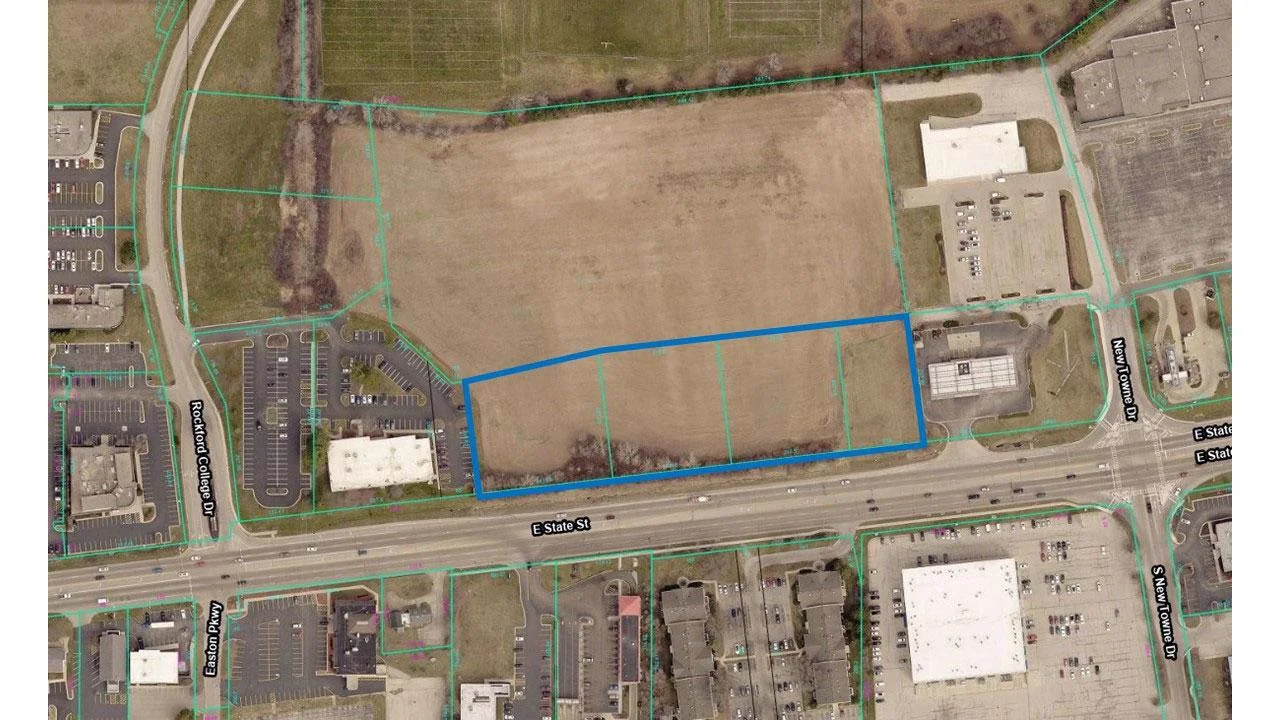 Land in Rockford, IL — Sale in Rockford, IL, photo 1 of 2