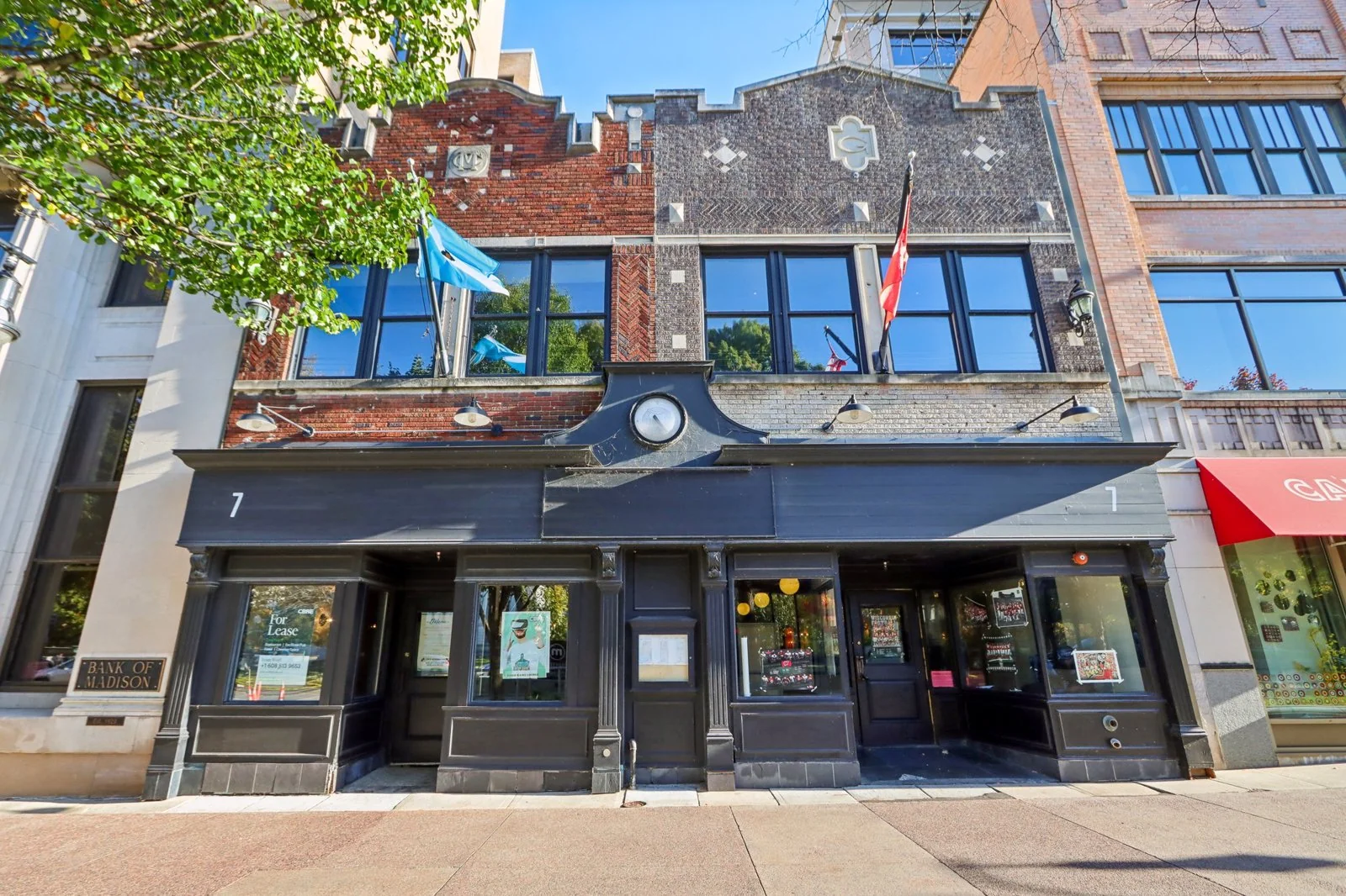Bar/Restaurant overlooking the Capital — Lease in Madison, WI, photo 1 of 6