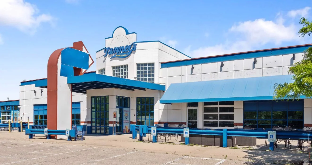 Restaurant Building for Sale or Lease — Sale in Middleton, WI, photo 1 of 4