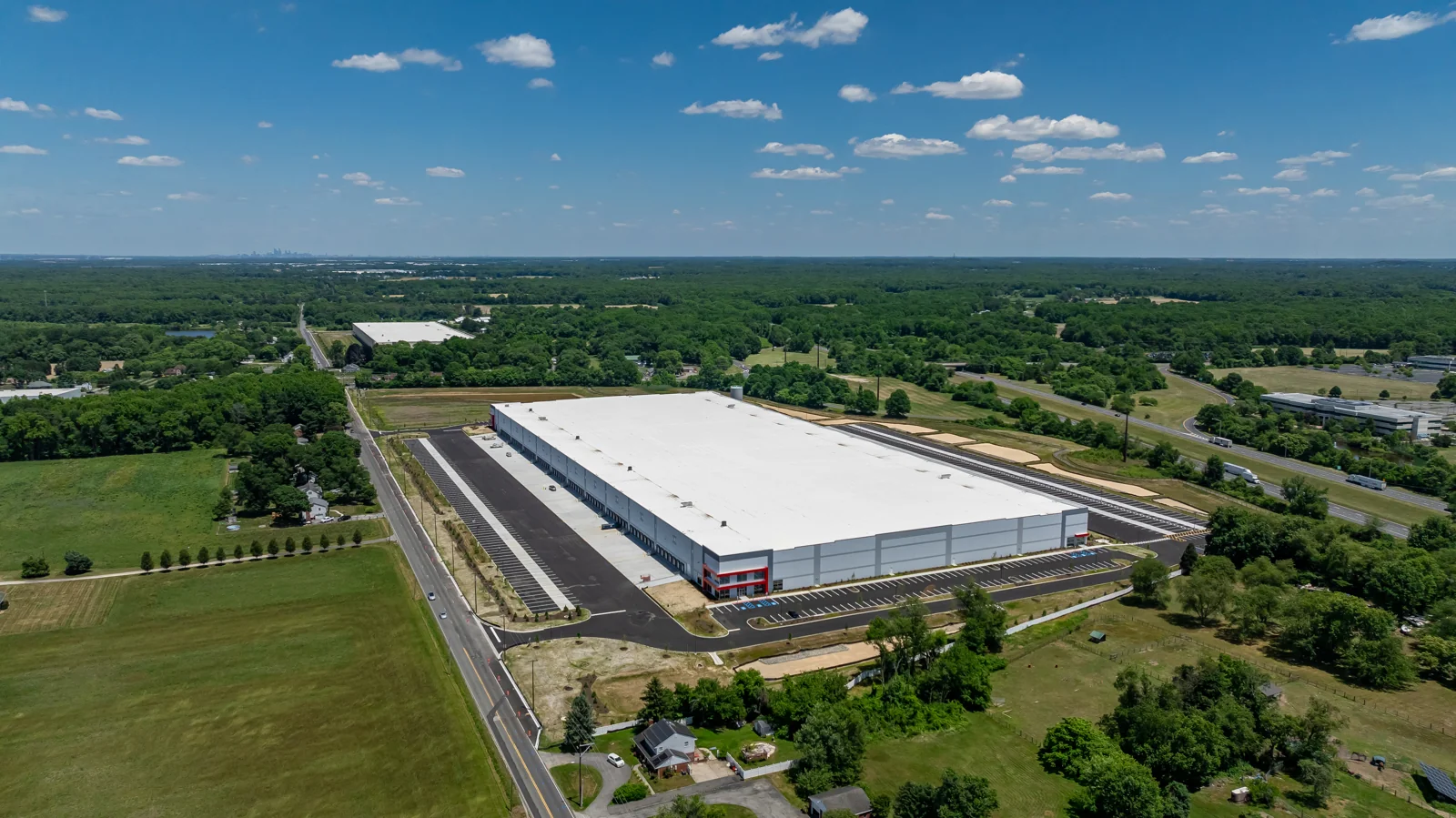 Carney Commerce Center — Lease in Carneys Point Township, NJ, photo 1 of 7