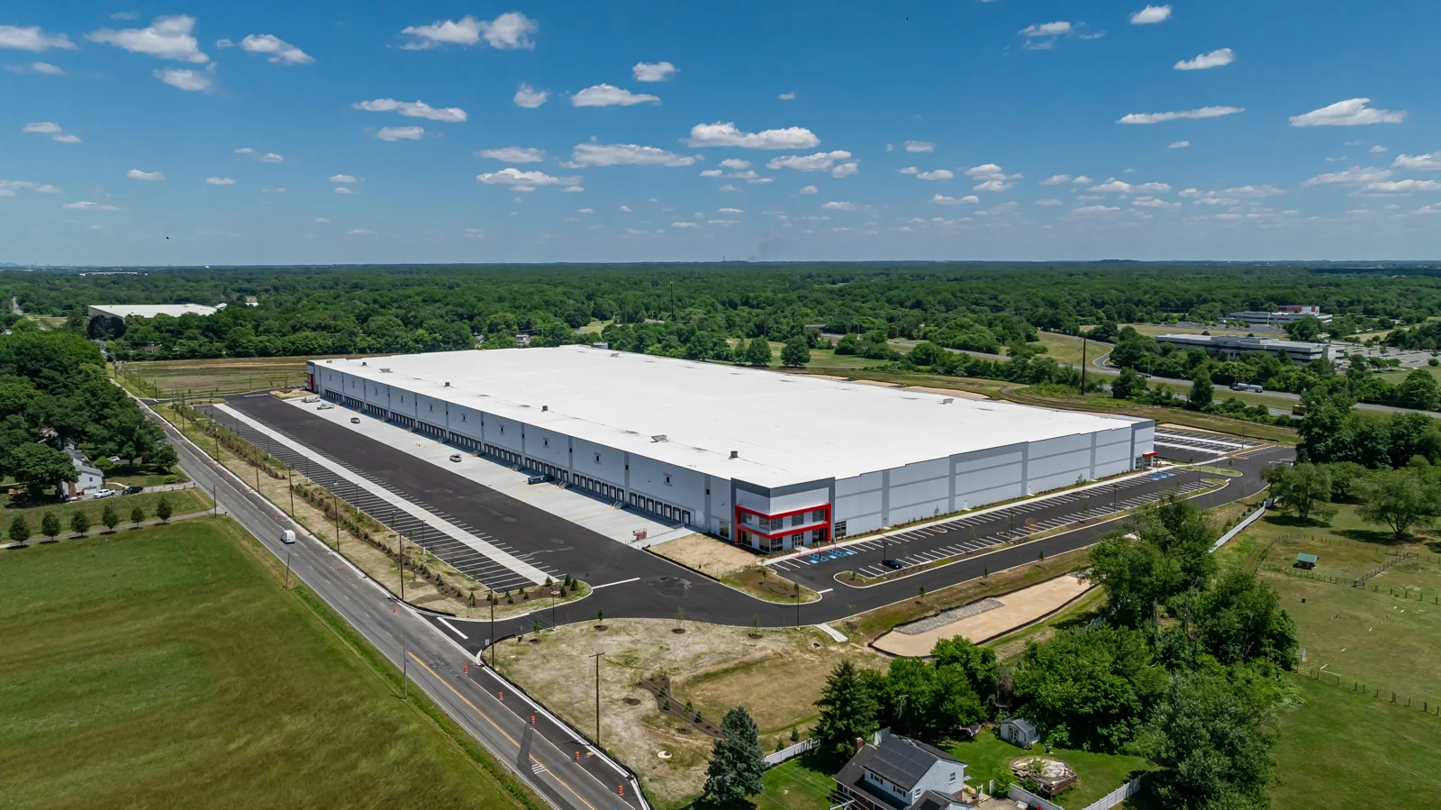 Carney Commerce Center — Lease in Carneys Point Township, NJ, photo 4 of 7