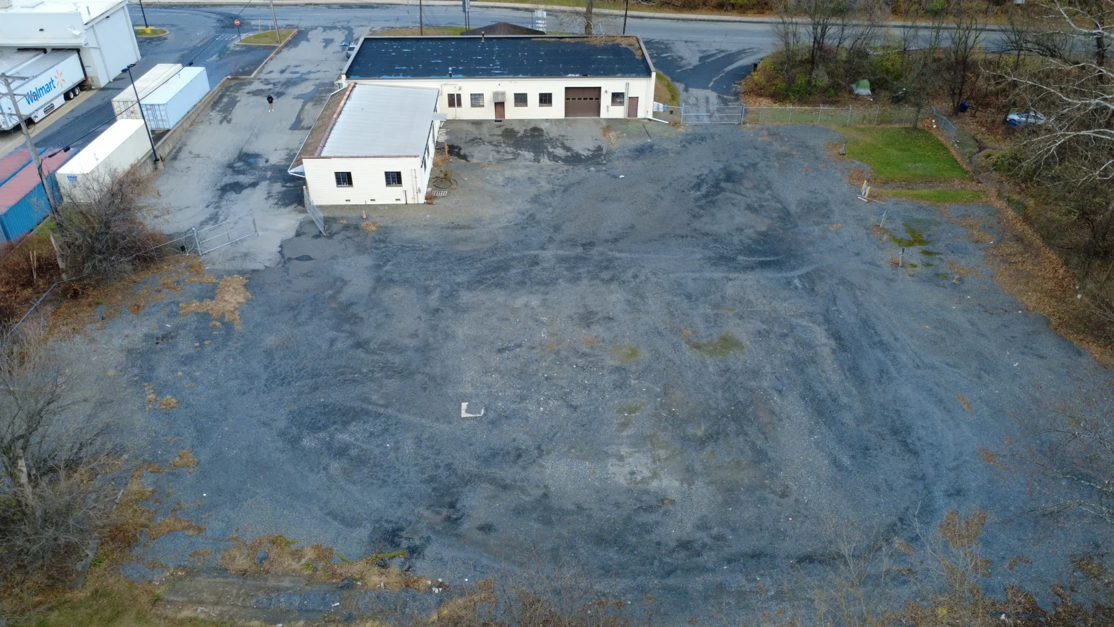 Flex Space With Outdoor Storage — Lease in East Stroudsburg, PA, photo 2 of 4