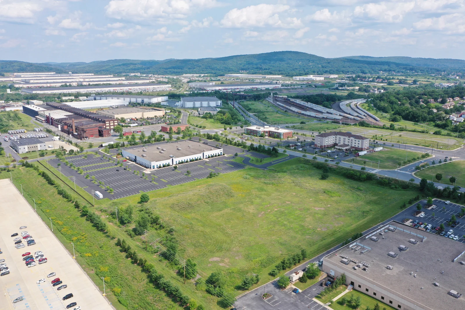 240 Emery Yards — Lease in Bethlehem, PA, photo 4 of 6