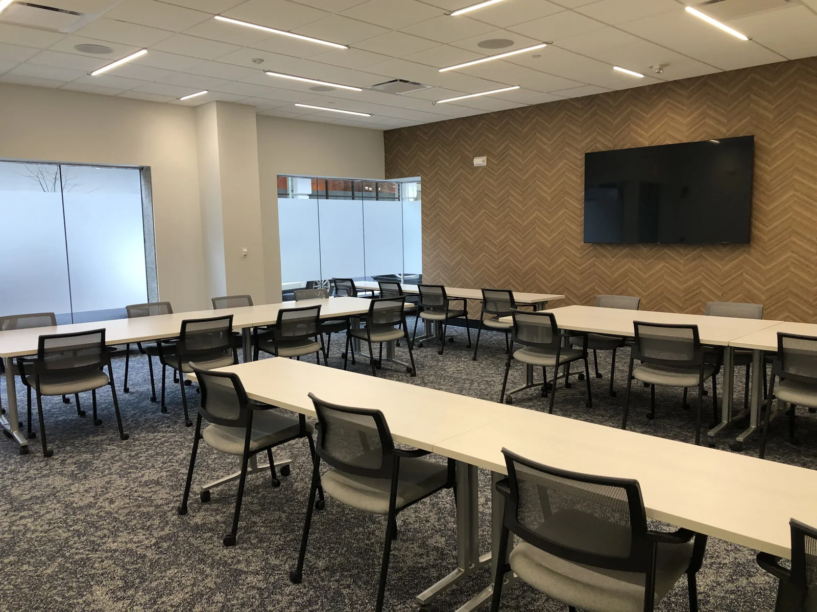 PNC Bank Center — Lease in Wilmington, DE, photo 7 of 8