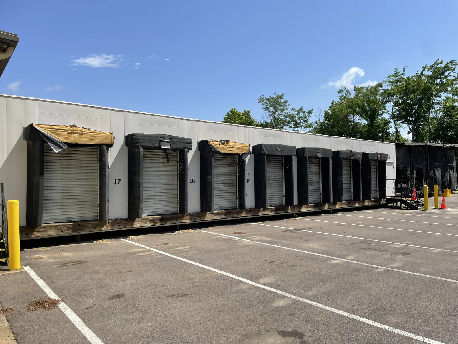 Truck Terminal - 755 Vaiden Drive — Sale in Hernando, MS, photo 2 of 5