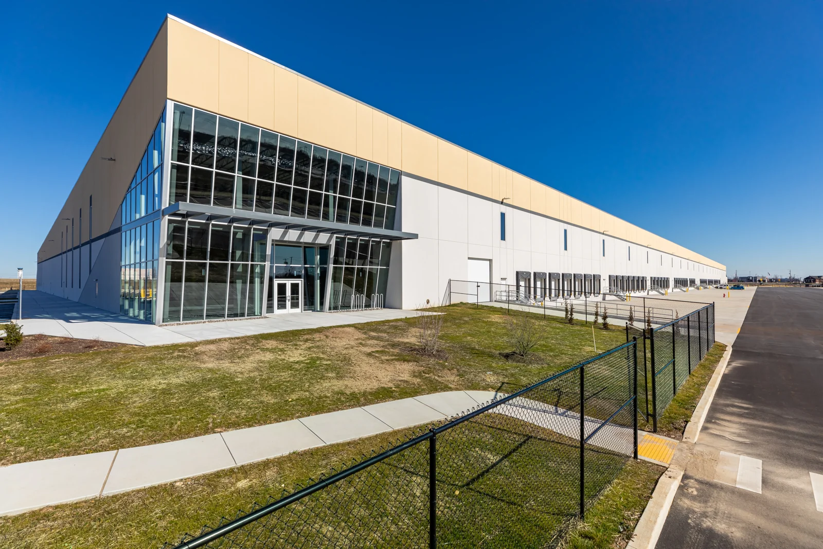 Industrial in New Castle, DE — Lease in New Castle, DE, photo 1 of 8