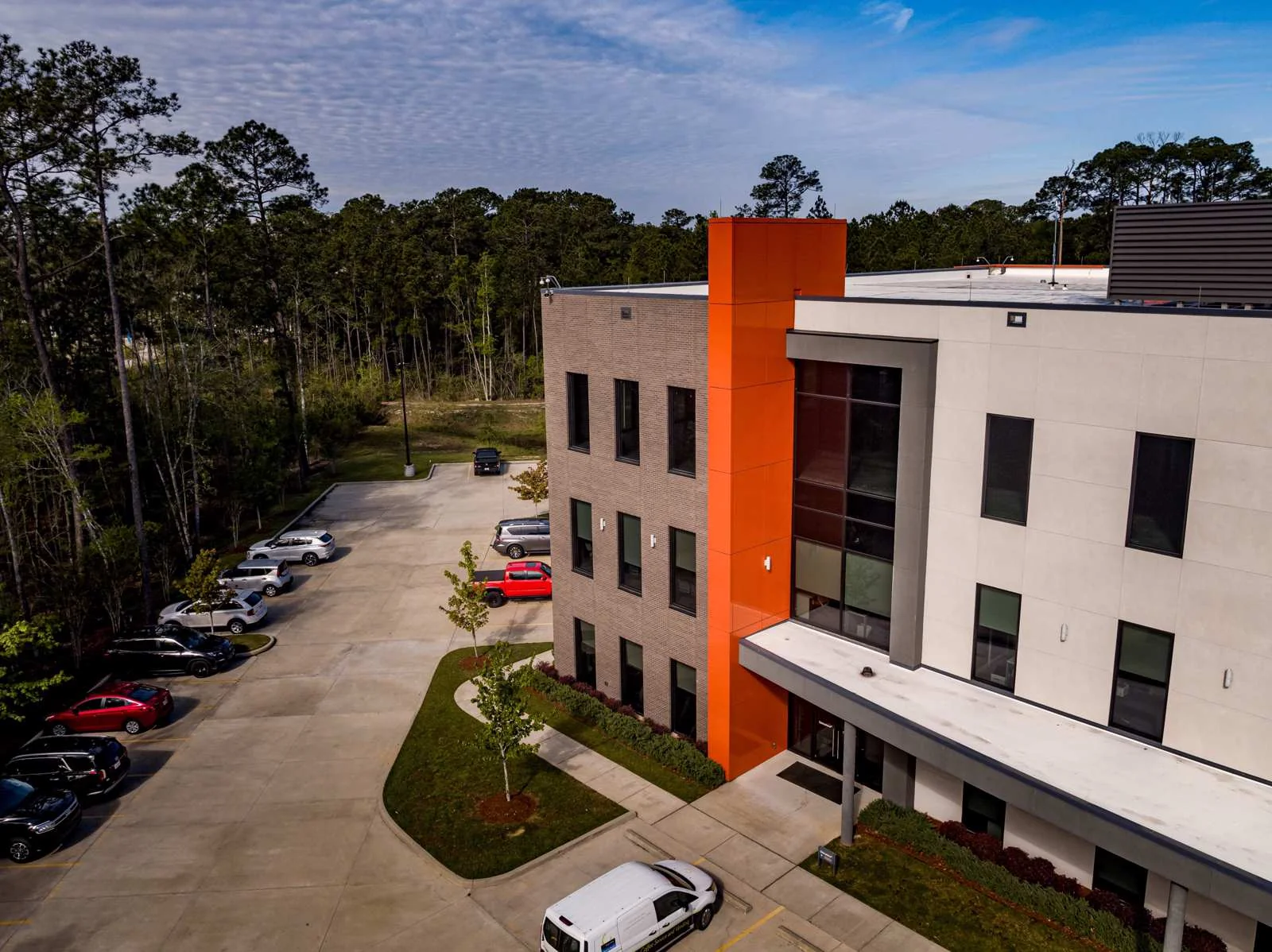 Globalstar Office Building - Condo Suites — Sale in Covington, LA, photo 4 of 8