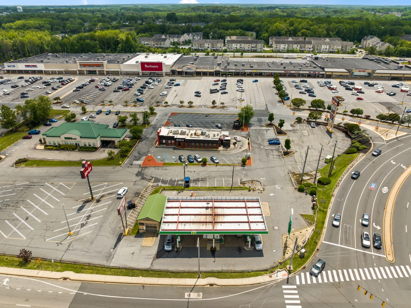 University Plaza Shopping Center — Lease in Newark, DE, photo 8 of 8