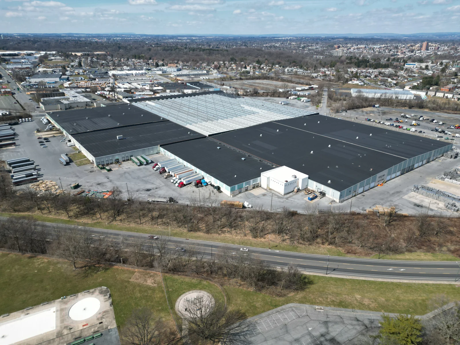 Allentown Commerce Park — Lease in Allentown, PA, photo 2 of 4