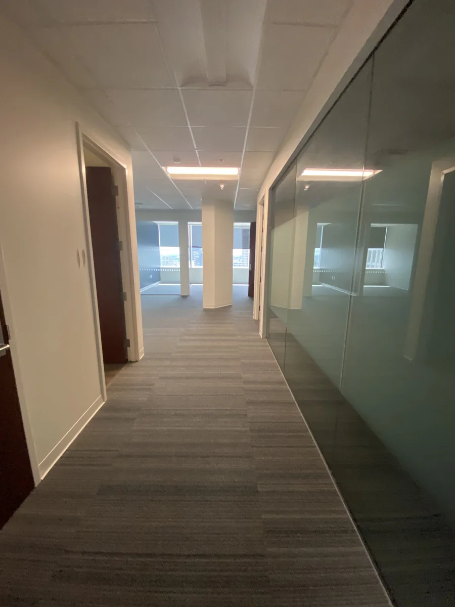 150 West Main — Lease in Norfolk, VA, photo 2 of 4