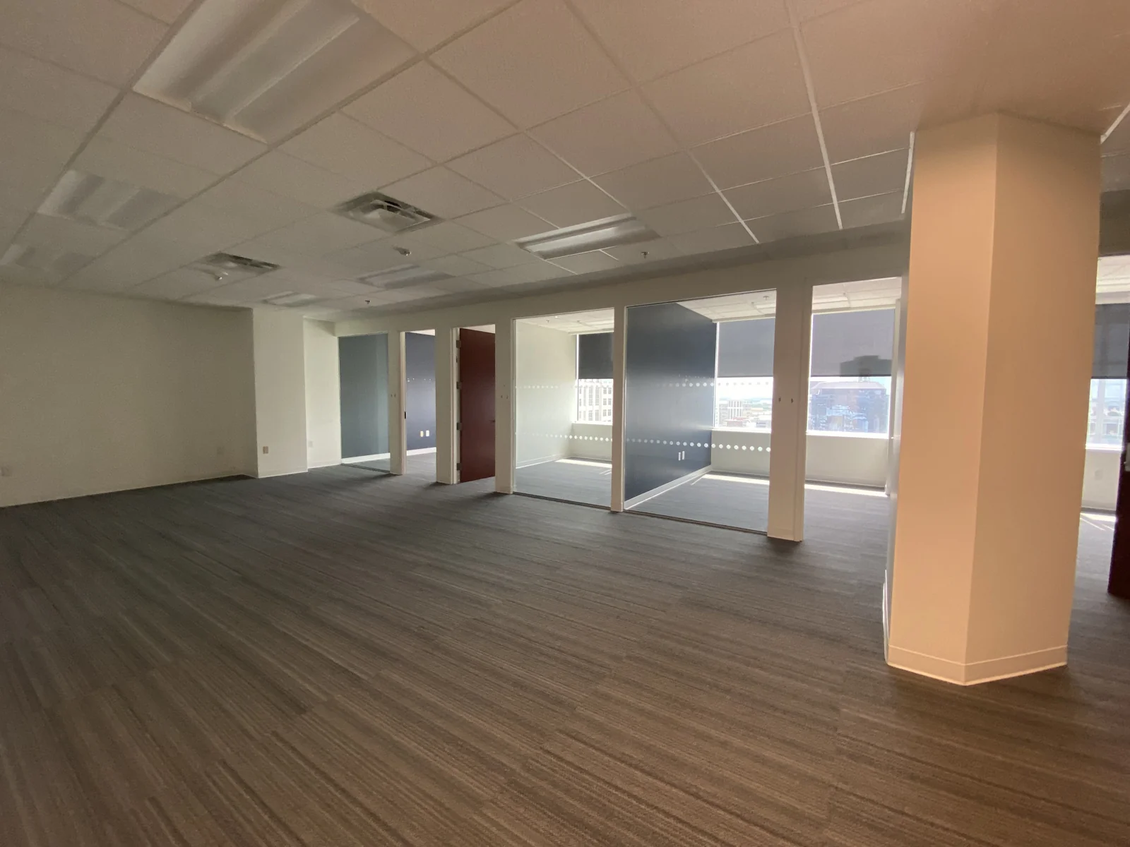 150 West Main — Lease in Norfolk, VA, photo 3 of 4