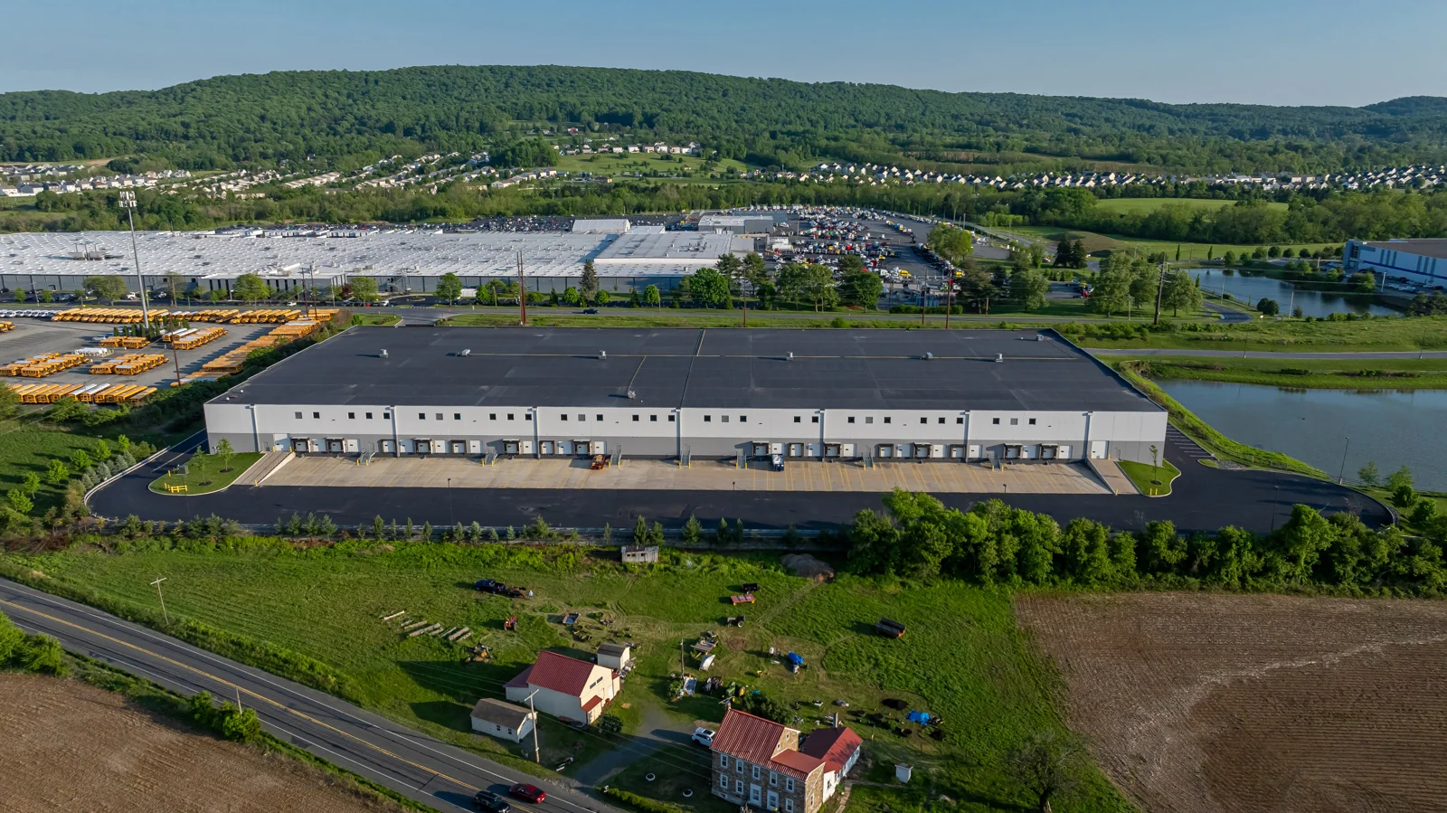 Lehigh Valley Crossings — Lease in Macungie, PA, photo 1 of 7