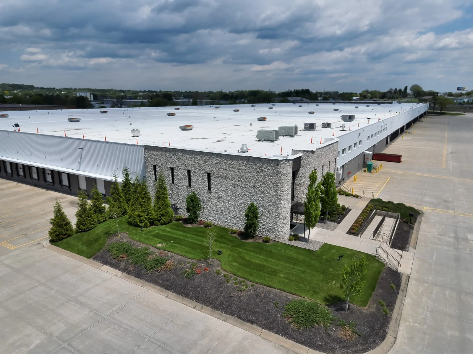 78 Trade Hub — Lease in Allentown, PA, photo 3 of 3