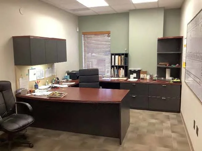 Office/Warehouse/Maintenance Facility in Excellent… — Sale in St. Louis, MO, photo 3 of 7