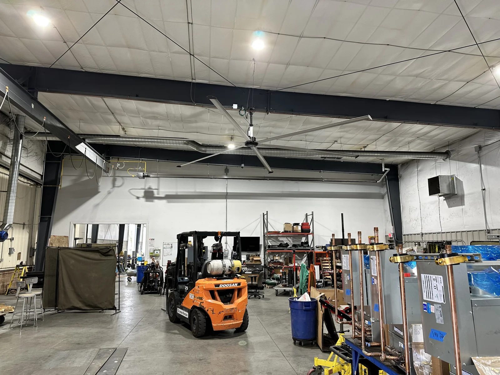 Office/Warehouse/Maintenance Facility in Excellent… — Sale in St. Louis, MO, photo 5 of 7
