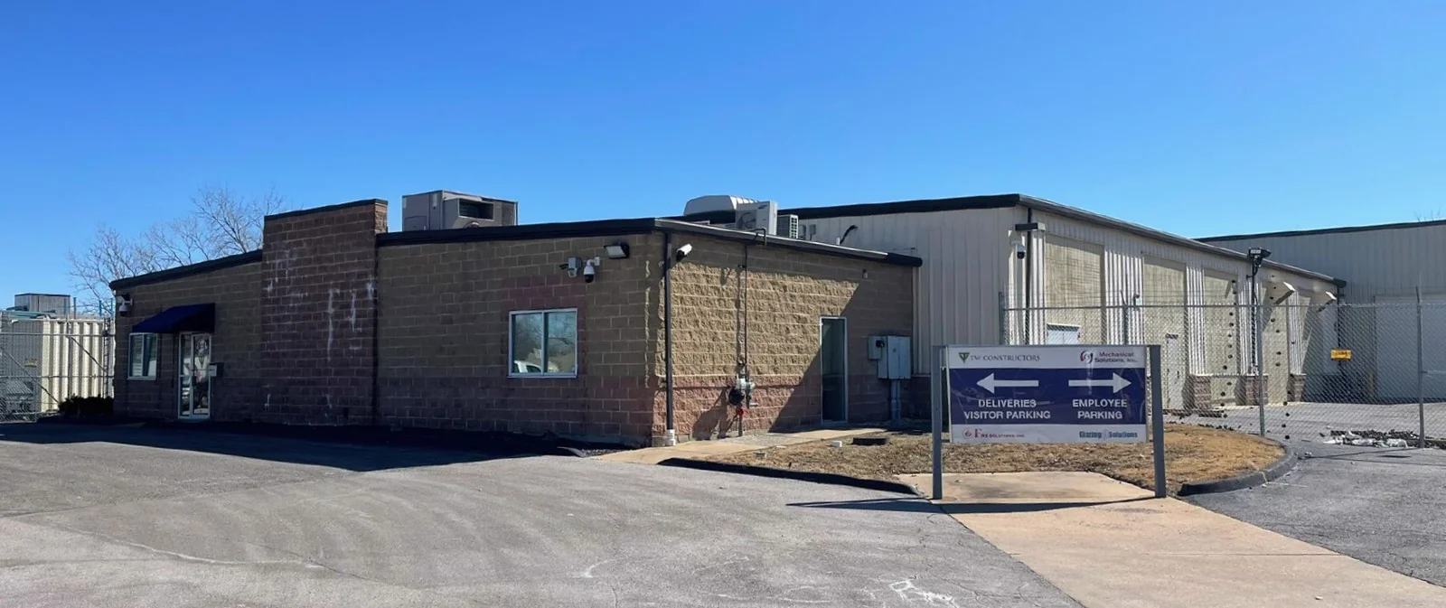 ±21,075 SF Industrial in South St. Louis — Sale in St. Louis, MO, photo 1 of 1