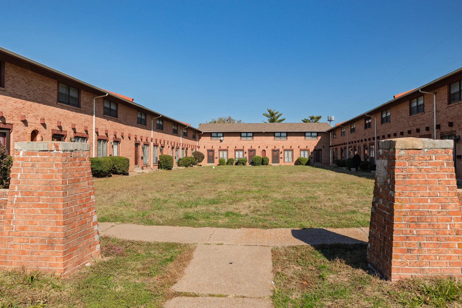 Morningside Condominiums — Sale in Hazelwood, MO, photo 6 of 7