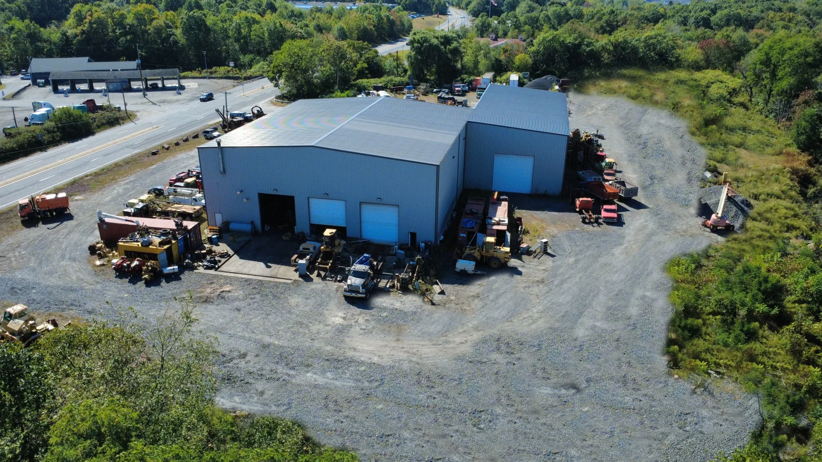Industrial Outdoor Storage - Truck and Equipment… — Sale in Pittston, PA, photo 2 of 3