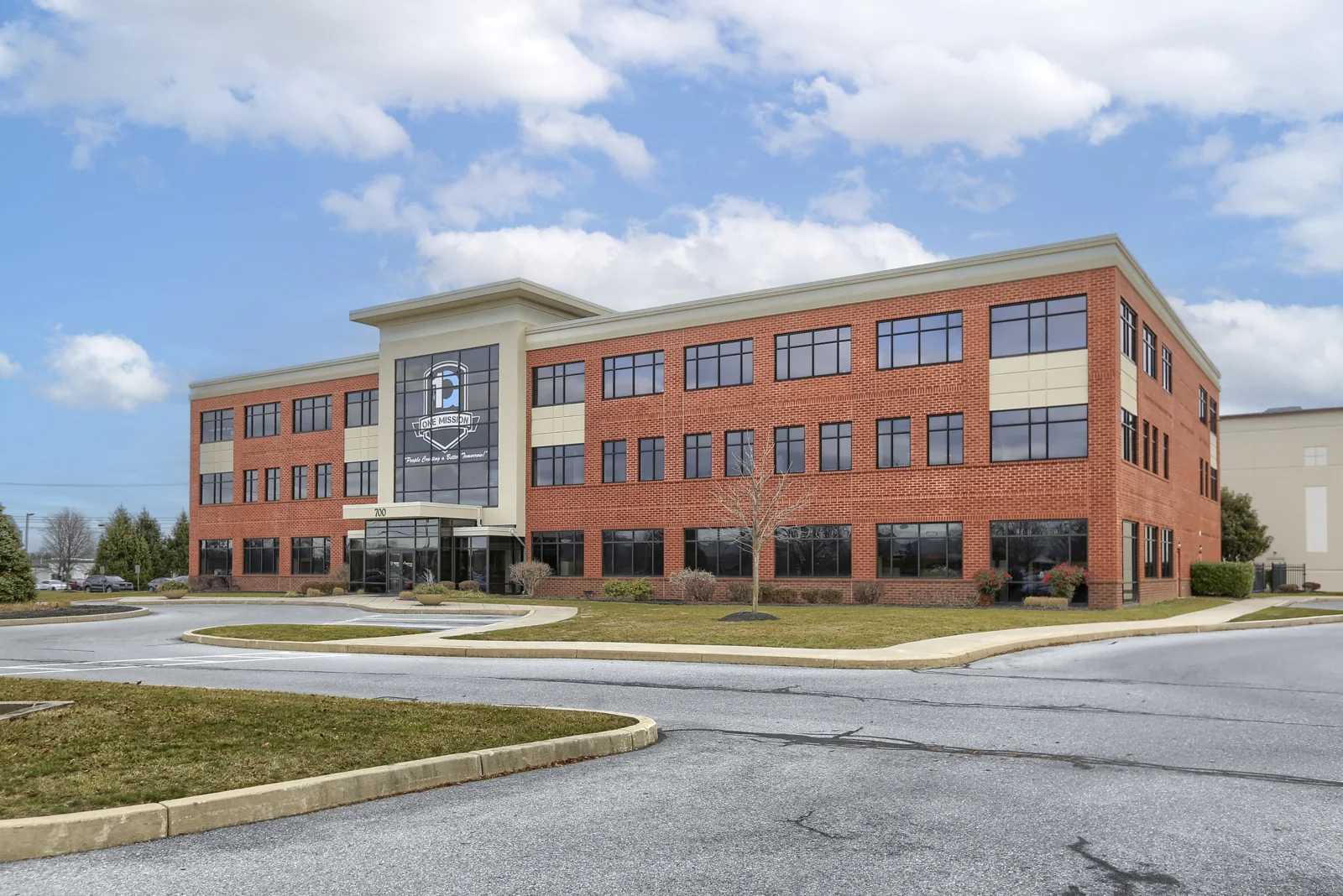 Office in Lancaster, PA — Lease in Lancaster, PA, photo 1 of 8