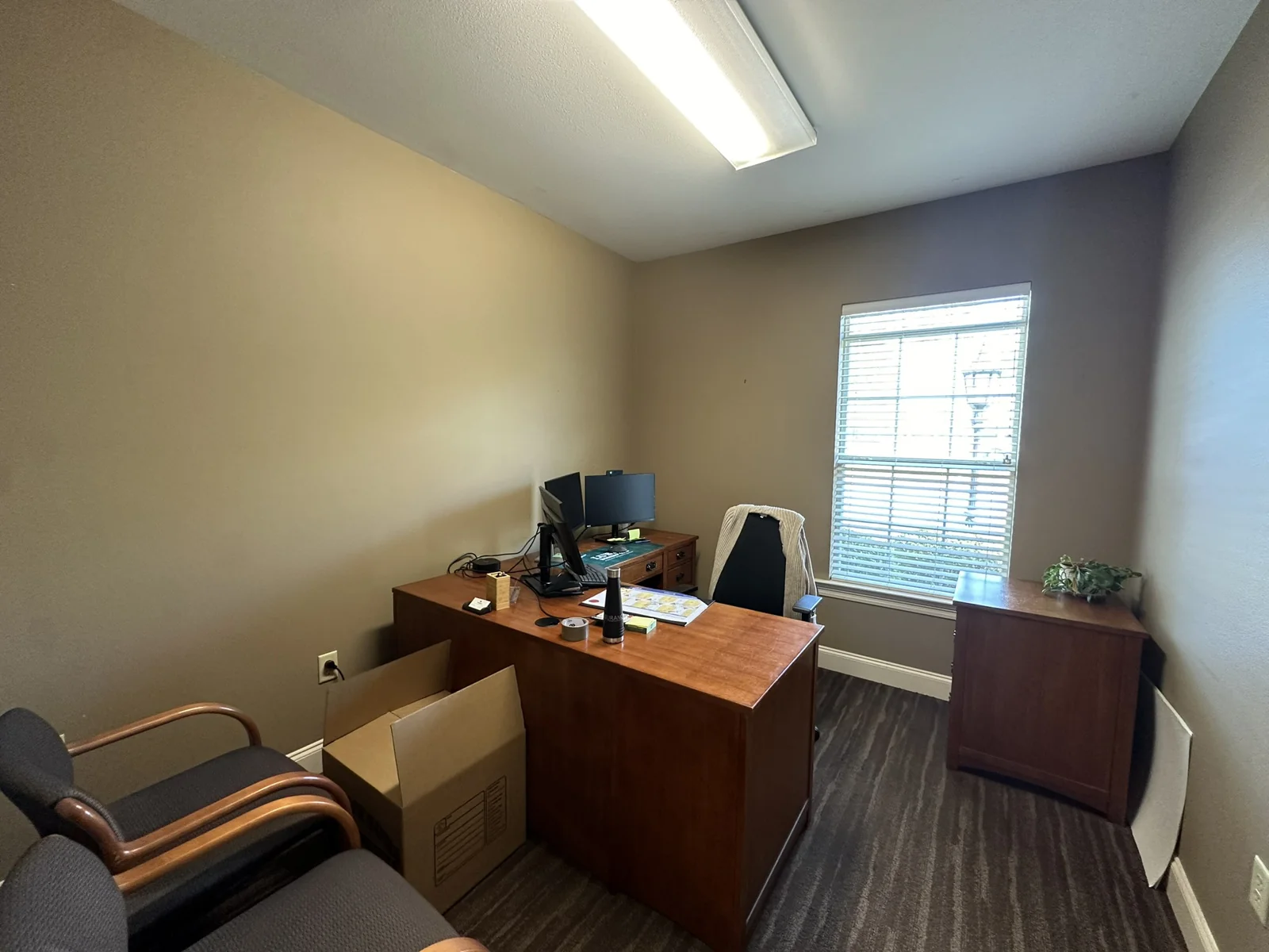 Office in Gonzales, LA — Sale in Gonzales, LA, photo 5 of 8