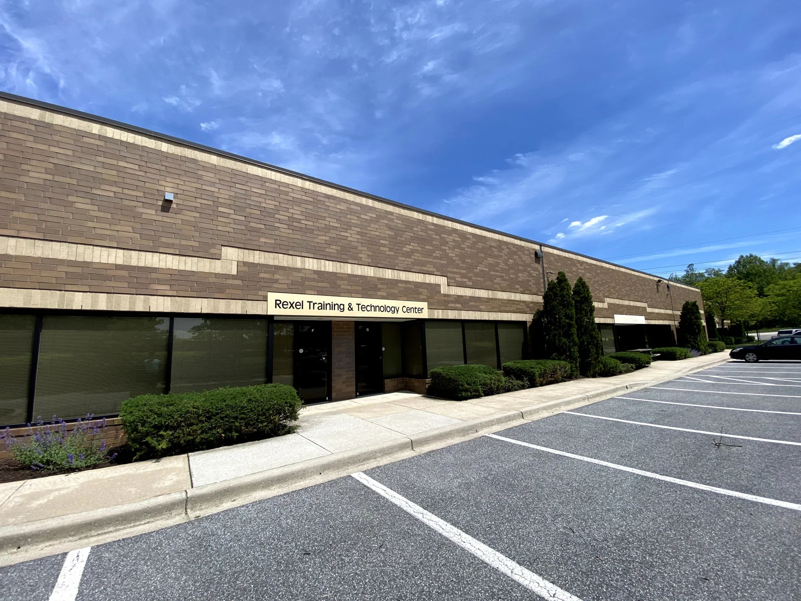 FlexIndustrial in Linthicum Heights, MD — Lease in Linthicum Heights, MD, photo 1 of 2