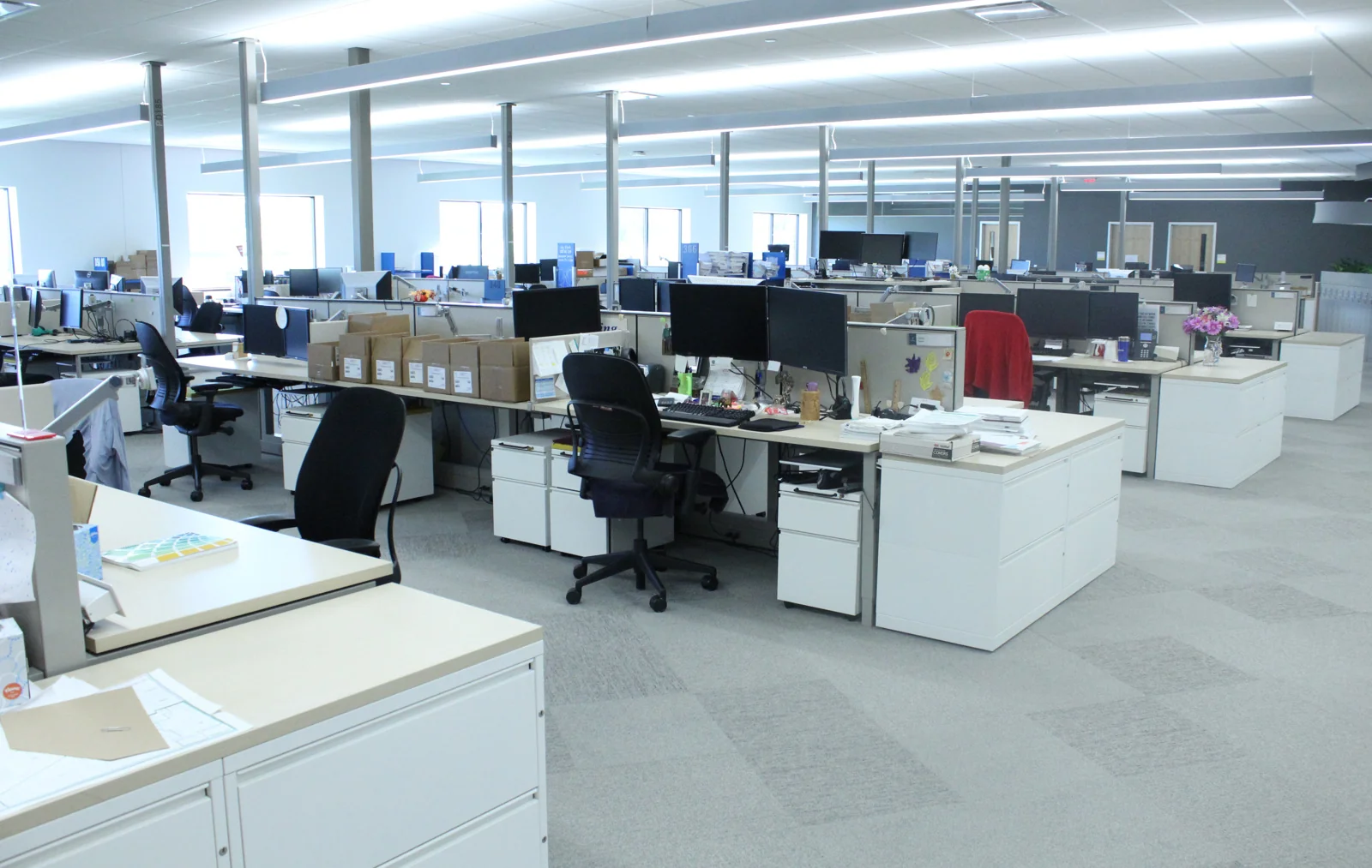 Corporate Office Headquarters — Sale in Iowa City, IA, photo 2 of 3