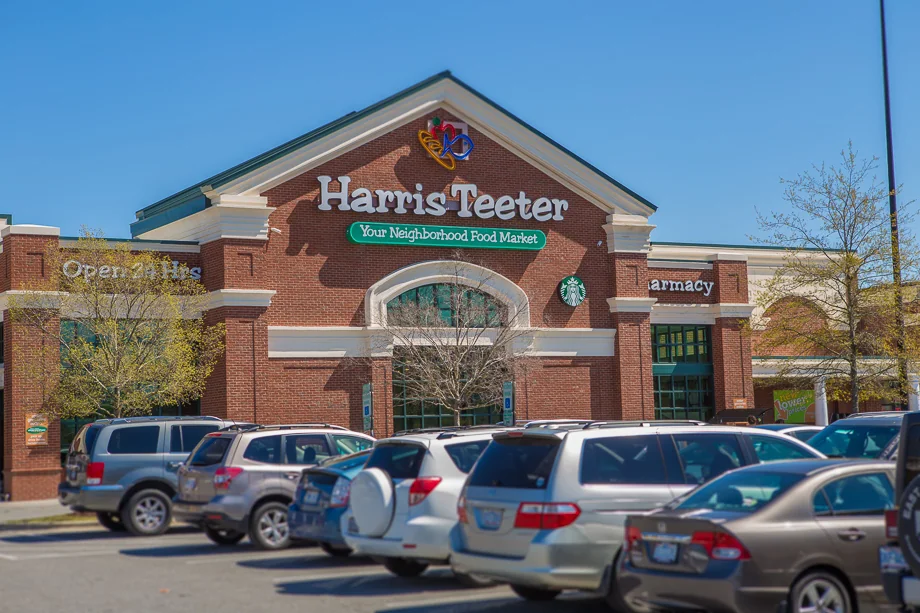 Bells Fork Shopping Center — Lease in Greenville, NC, photo 1 of 4
