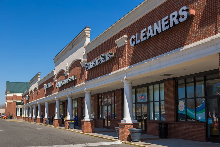 Bells Fork Shopping Center — Lease in Greenville, NC, photo 4 of 4