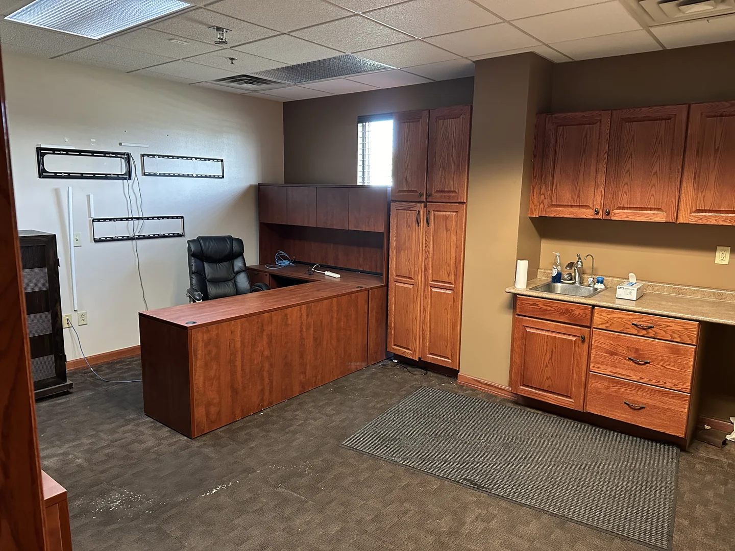 Industrial in Waterloo, IA — Sale in Waterloo, IA, photo 3 of 8