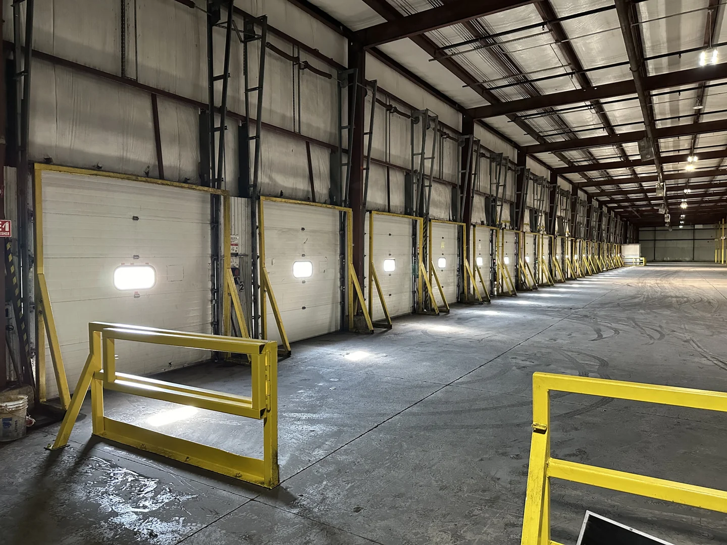 Industrial in Waterloo, IA — Sale in Waterloo, IA, photo 5 of 8