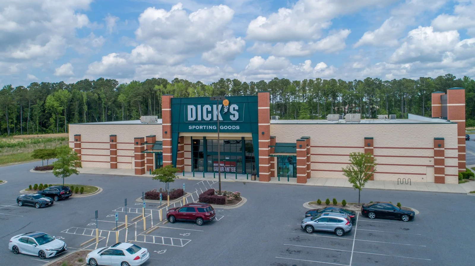 11 Galleria — Lease in Greenville, NC, photo 2 of 3
