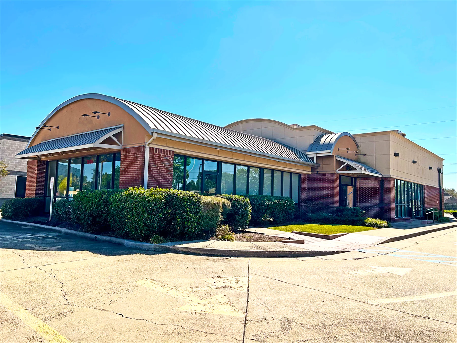 Former Chick-fil-A - Lafayette, LA — Sale in Lafayette, LA, photo 3 of 5