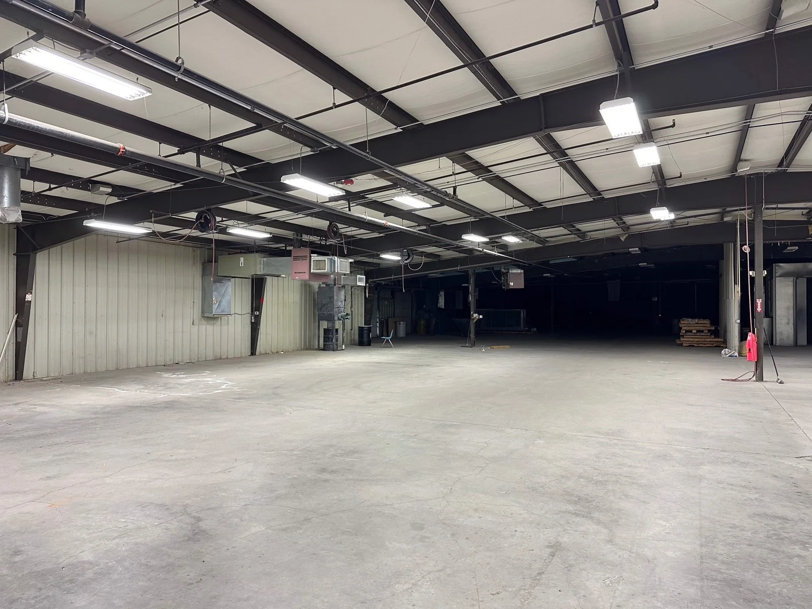 Office/Lab Warehouse — Sale in Marshall, AR, photo 7 of 8