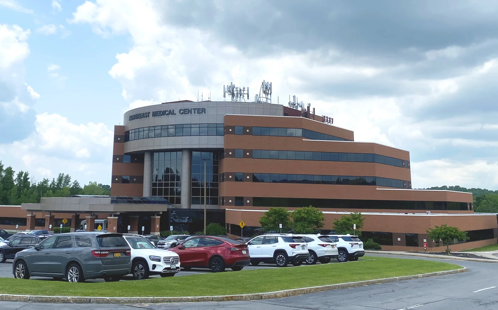 Northeast Medical Center — Lease in Fayetteville, NY, photo 1 of 6