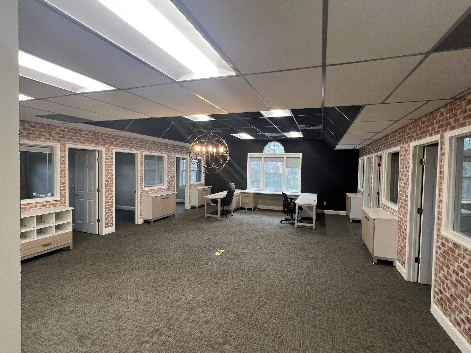 Office in East Syracuse, NY — Lease in East Syracuse, NY, photo 3 of 7