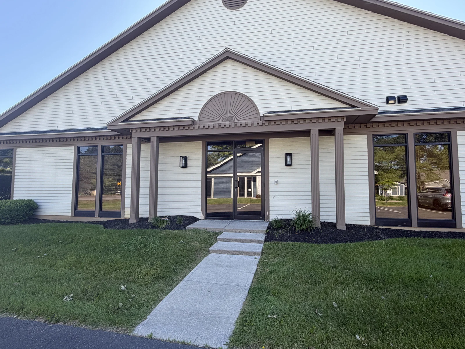 Office in East Syracuse, NY — Lease in East Syracuse, NY, photo 6 of 7