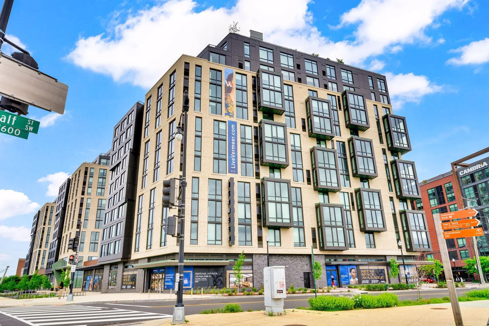 Vermeer — Lease in Washington, Dc, DC, photo 6 of 8