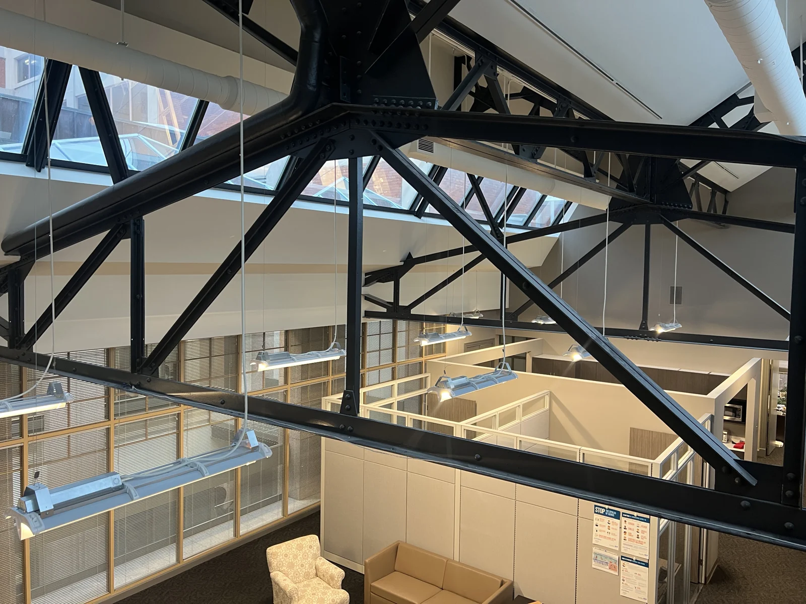 Office in Syracuse, NY — Lease in Syracuse, NY, photo 2 of 5