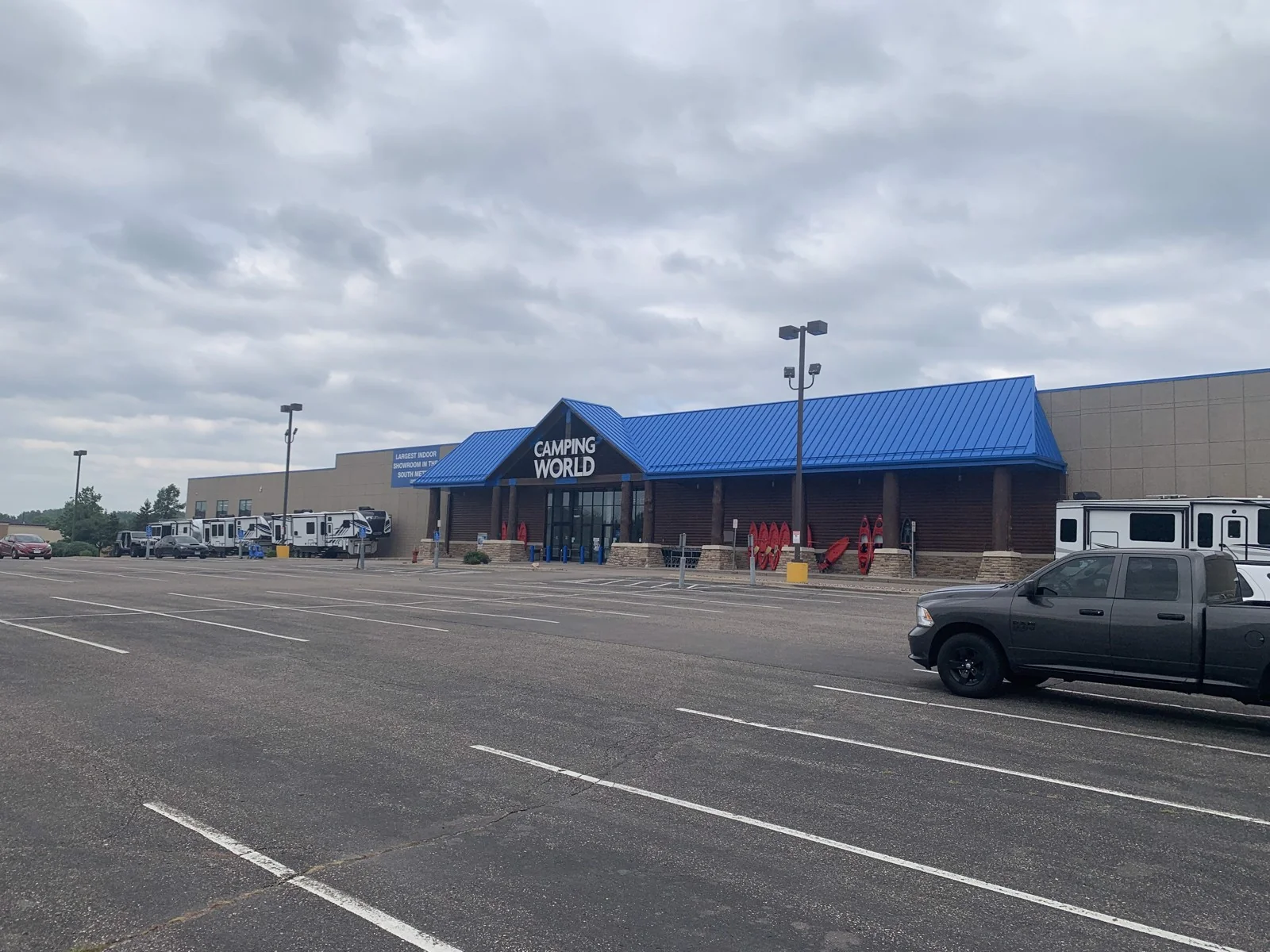 Former Camping World — Lease in Lakeville, MN, photo 1 of 1