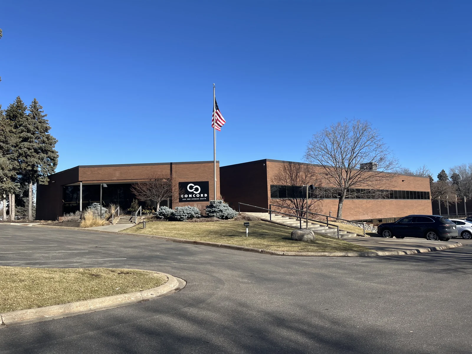509 2nd Ave S — Sale in Hopkins, MN, photo 1 of 1