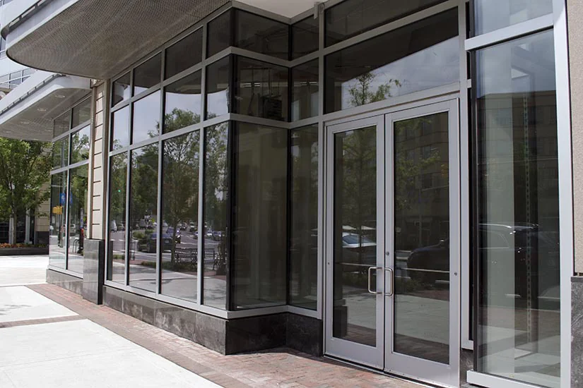 Retail in Arlington, VA — Lease in Arlington, VA, photo 3 of 4